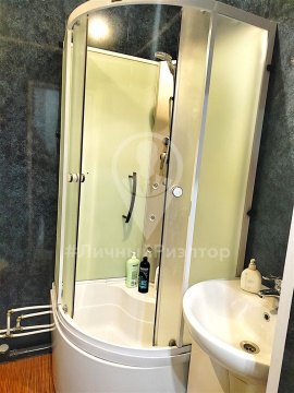 1-к квартира, 1/5 эт., 33м²