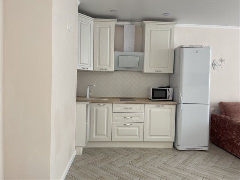 1-к квартира, 8/17 эт., 36м²